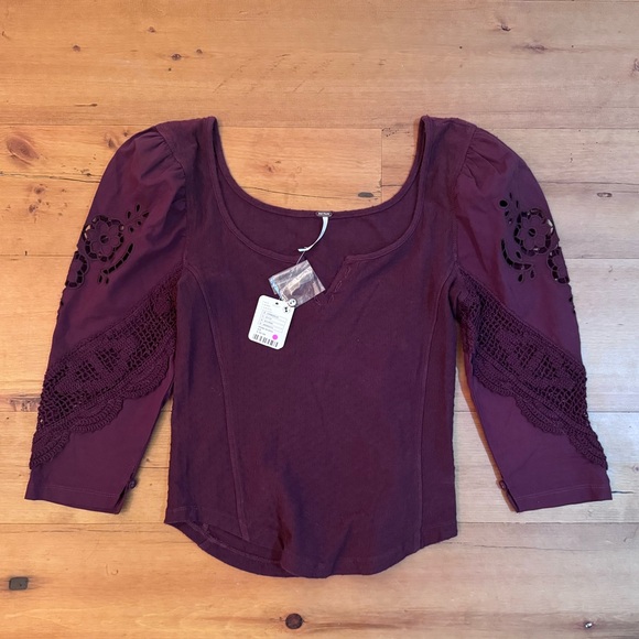 Free People top! - Picture 1 of 3